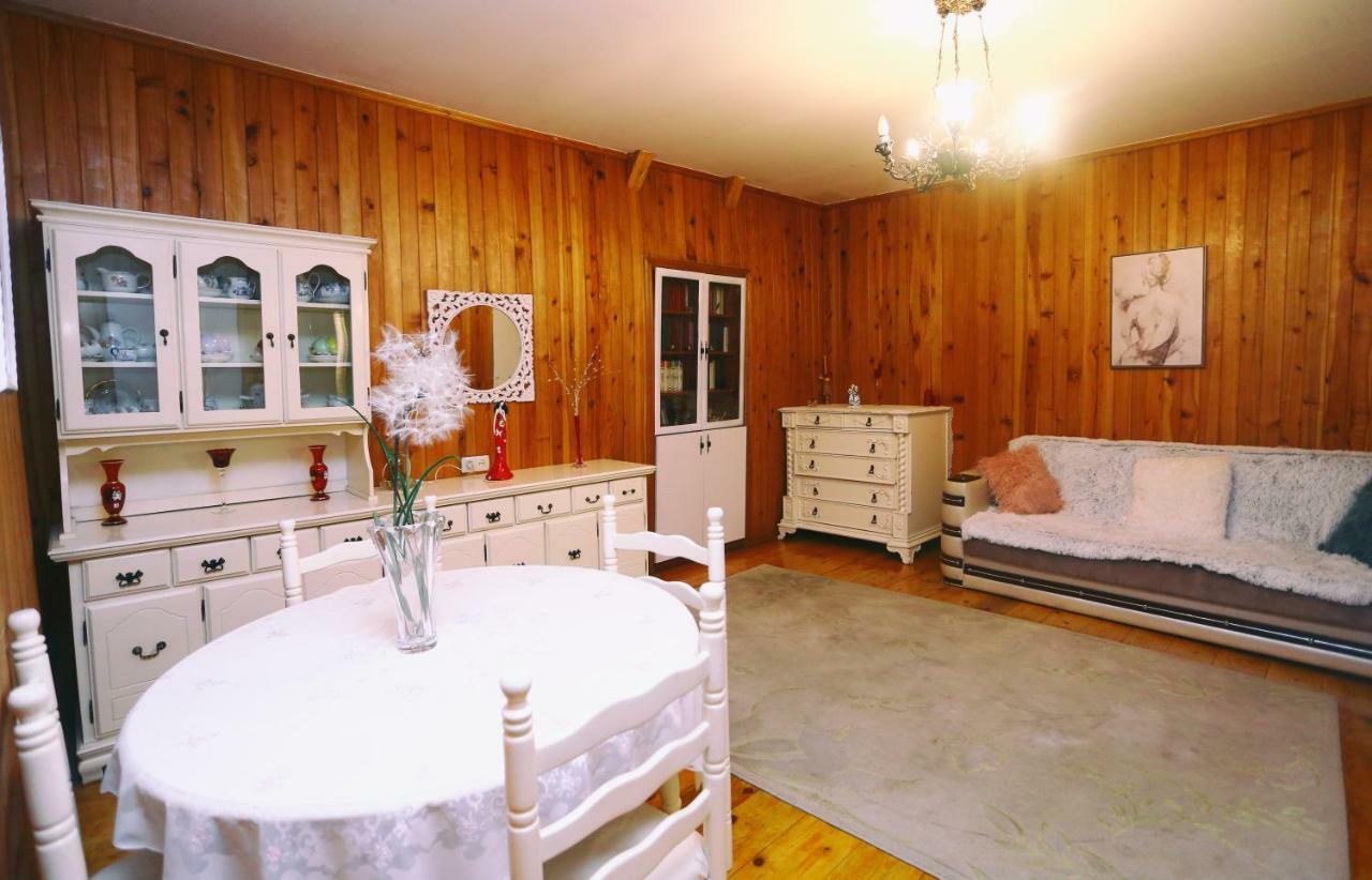 Apartment On Freedom Square Diuma Street 트빌리시 외부 사진